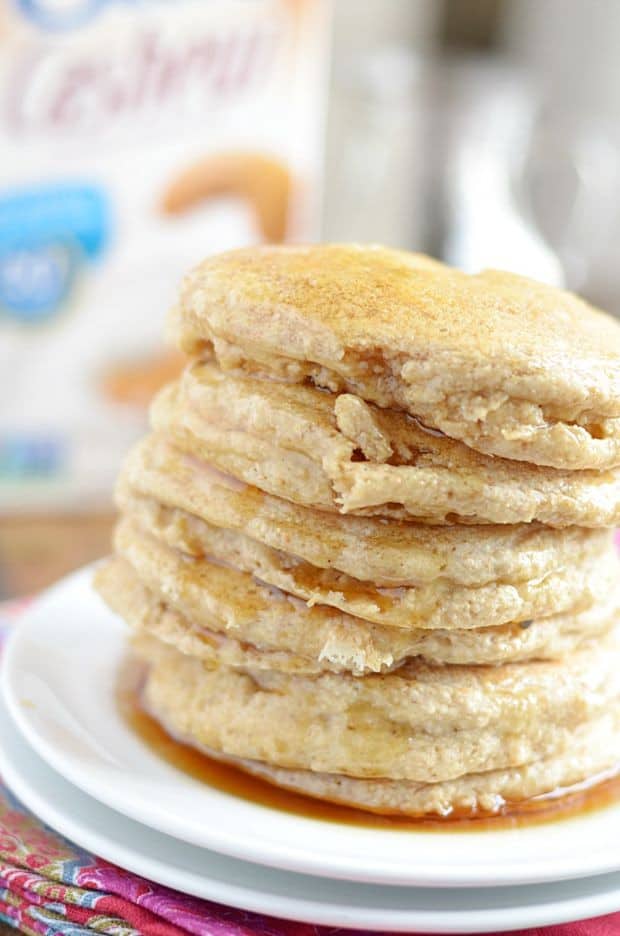 Soft & Fluffy Whole Wheat Pancakes @lovemysilk 