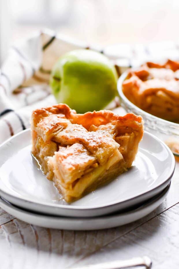 This Honey Apple Pie Recipe is a great option for your Thanksgiving table this year. This post will provide  you with all the tools you need to make your apple pie the star of your holiday desserts!