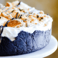 Seven layers of chocolate chip cookies and whipped cream piled into an Oreo crust. No need to break a sweat with this dreamy No Bake Milk & Cookies Pie-- it's so easy!